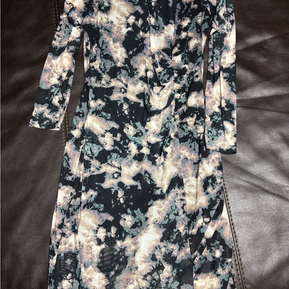 Leith Black and Cream Long Sleeve Dress